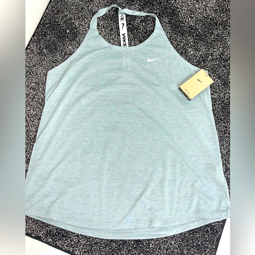 NWT - NIKE WOMENS DRY ELASTIKA TANK TOP - XL $30 OBO